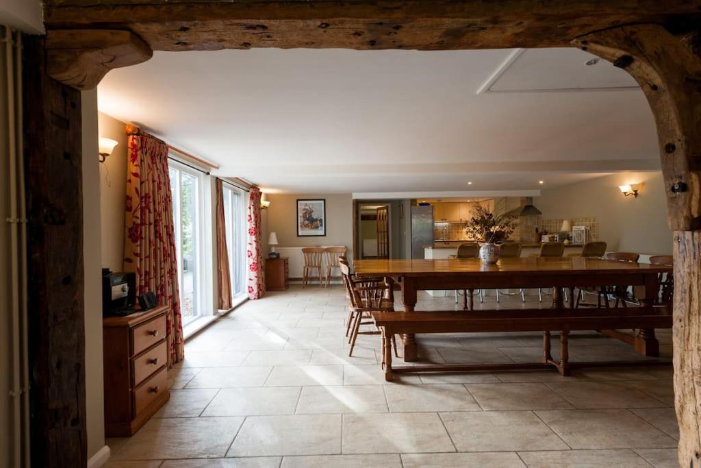 Villa Marshlands House, Sleeps 16 - Country Barn With Hot Tub Woodbridge Exterior foto